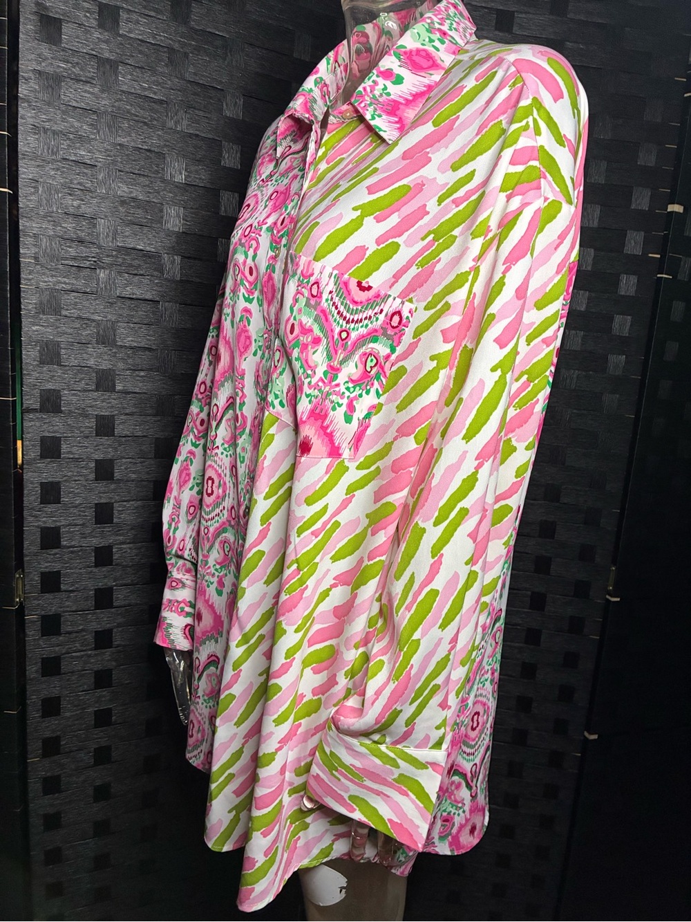 entro Pink & Green Mixed-Print Button Down Shirt - Picture 8 of 10